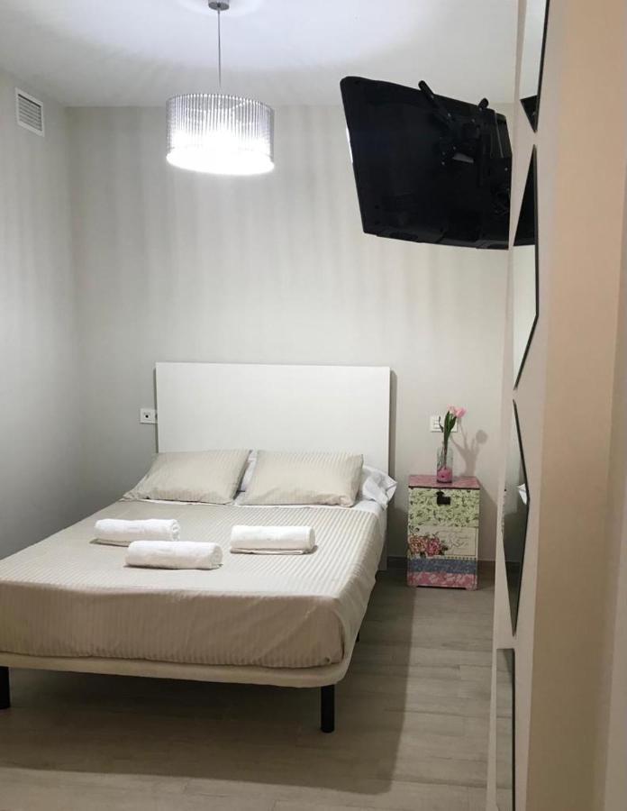 Wish Suite Gran Poder De Sevilla Exterior photo